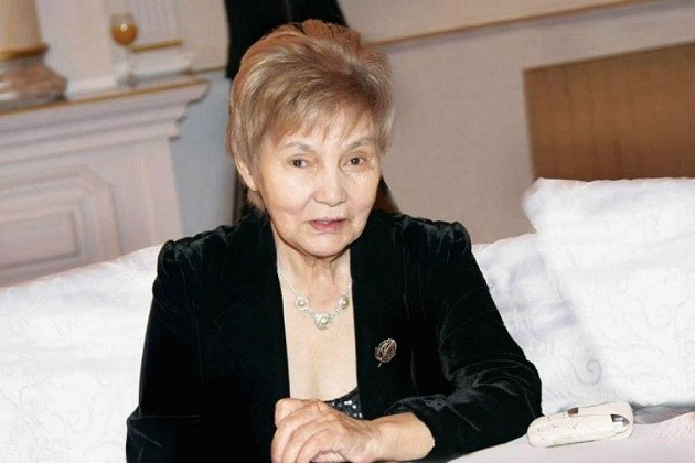 Бүгін – қазақ поэзиясының падишасы Фариза Оңғарсынованың туған күні